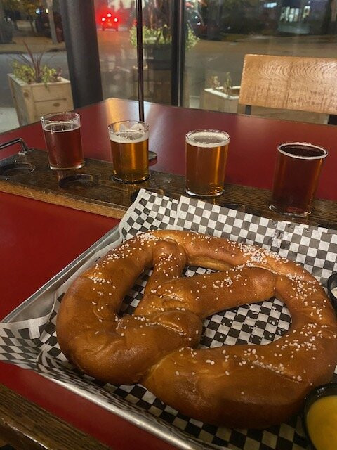 Public Craft Brewing Co.-基诺沙必去景点