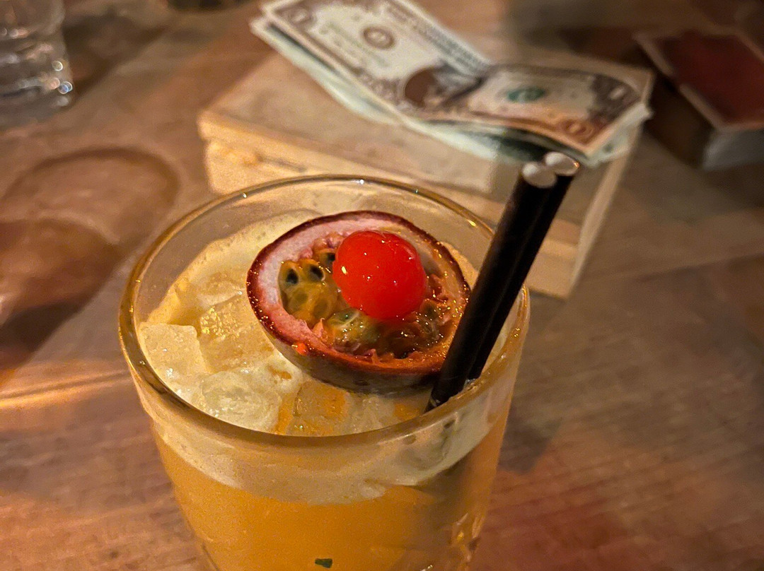 Moonshine Saloon-伦敦必去景点