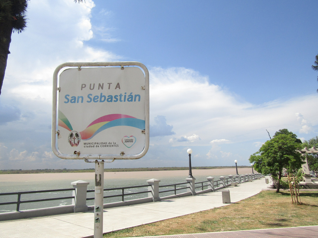Punta San Sebastián景点图片