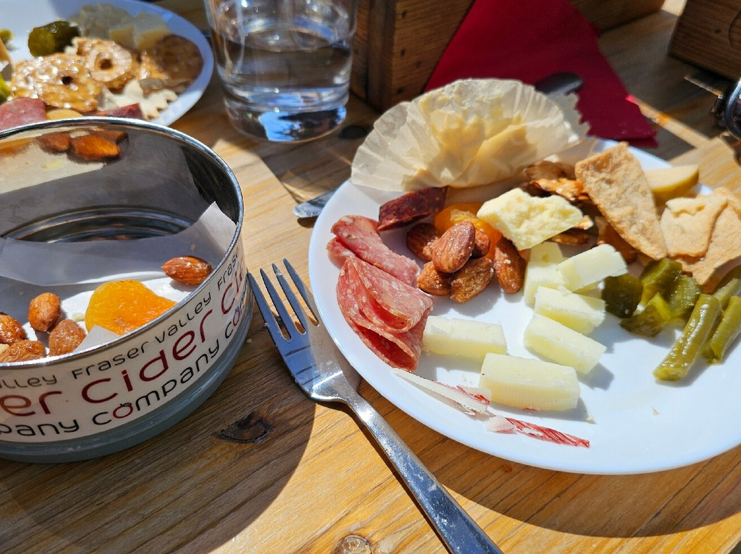 Fraser Valley Cider Company-兰里市必去景点