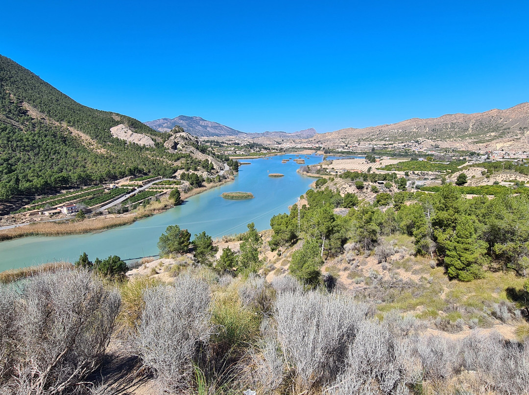 Mirador Del Azud De Ojós-Ojos必去景点