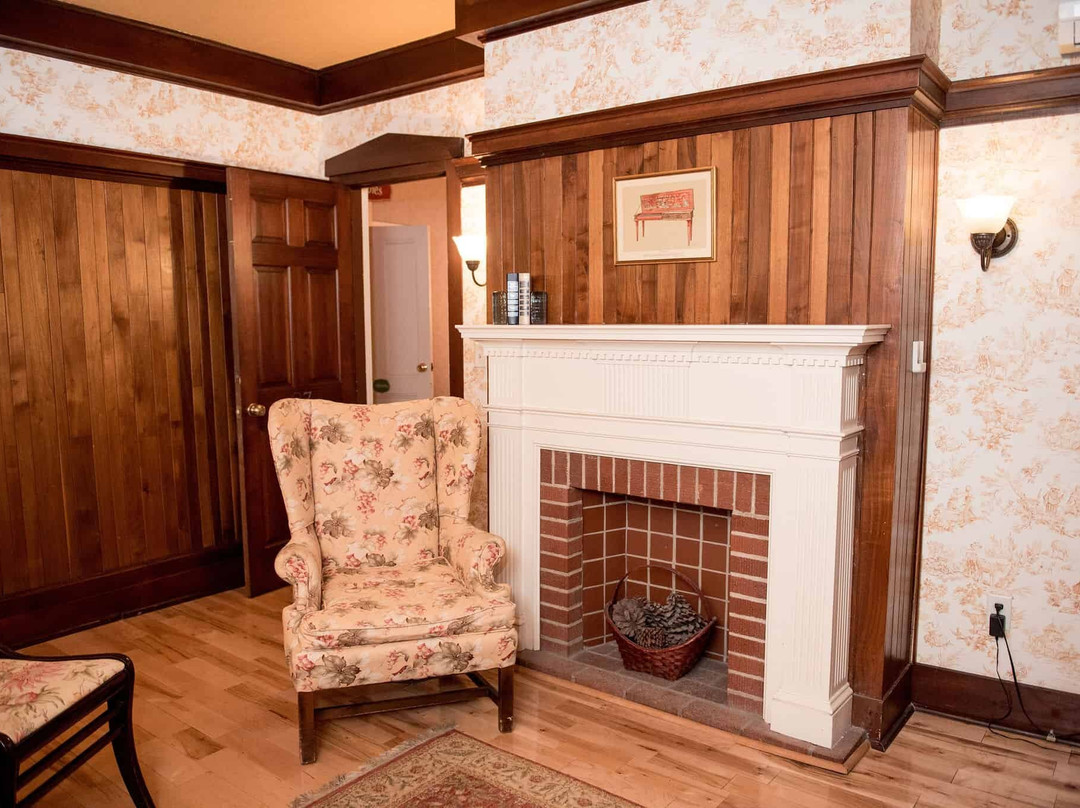 Springside Inn主图