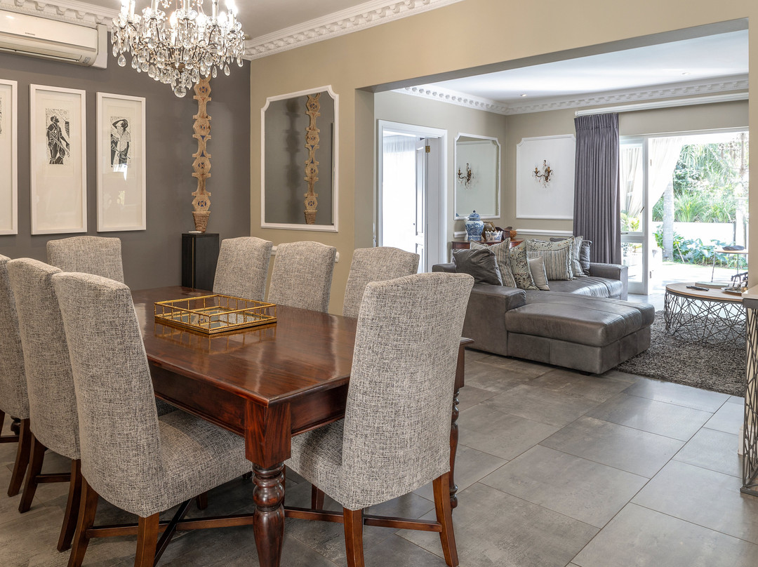 菲拉斯精品店酒店主图