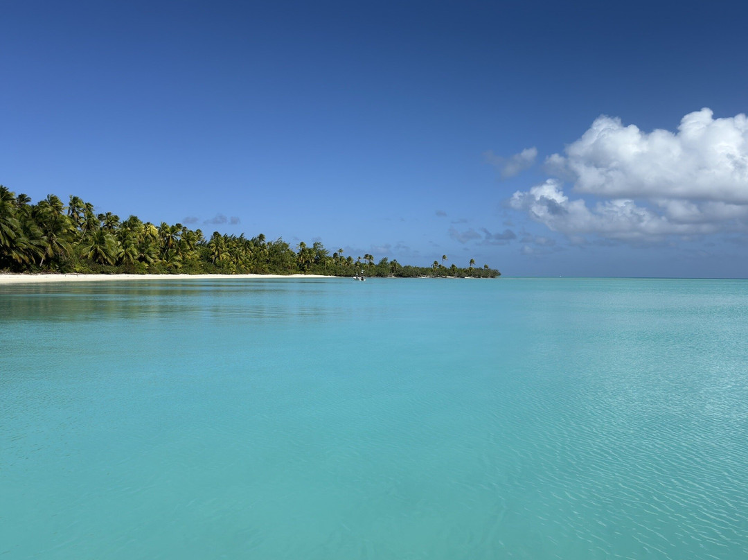 Akaiami Beach-艾图塔基必去景点