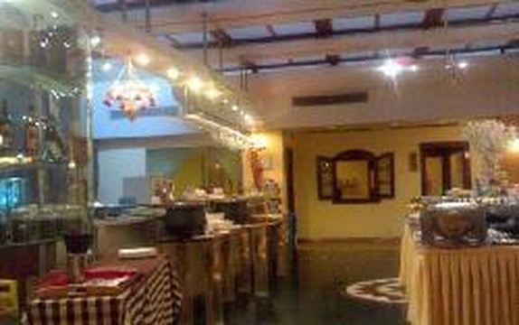 东山宾馆（广州动物园区庄地铁站店）主图