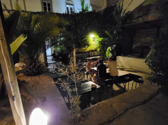 Os Tres Macacos-费拉古多必去景点