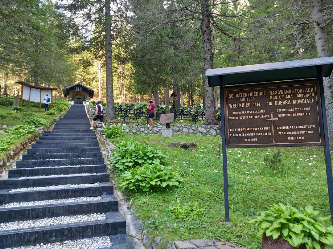 Cimitero Di Guerra Sorgenti景点图片