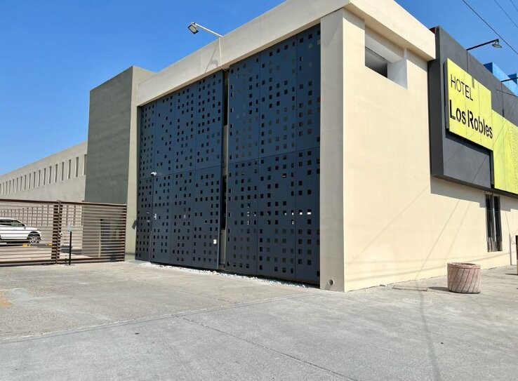 Hotel los Robles