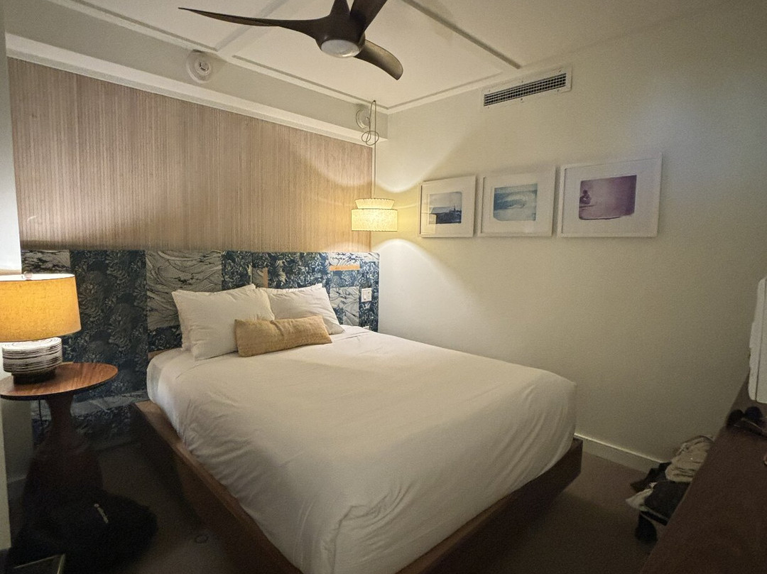 冲浪顶酒店及游泳俱乐部主图