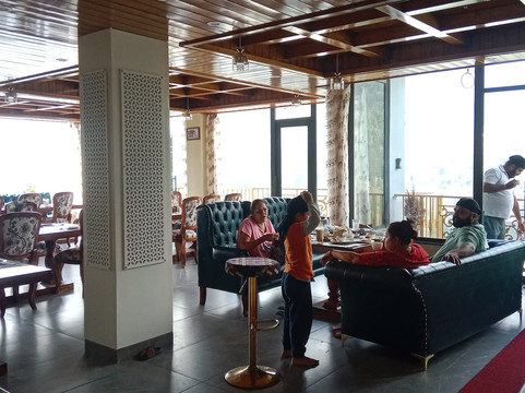 Jannat Resort And Spa Manali主图