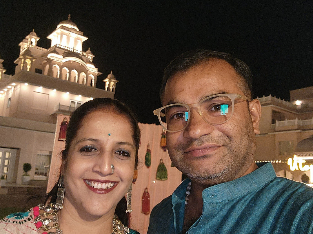 The Utopia Resort主图