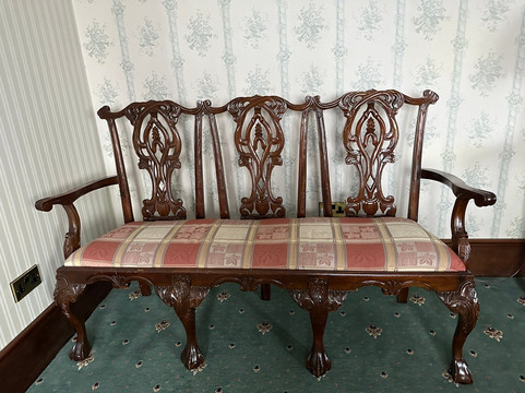 湖畔庄园酒店主图