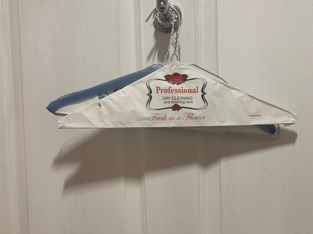 Tombstone Bordello主图