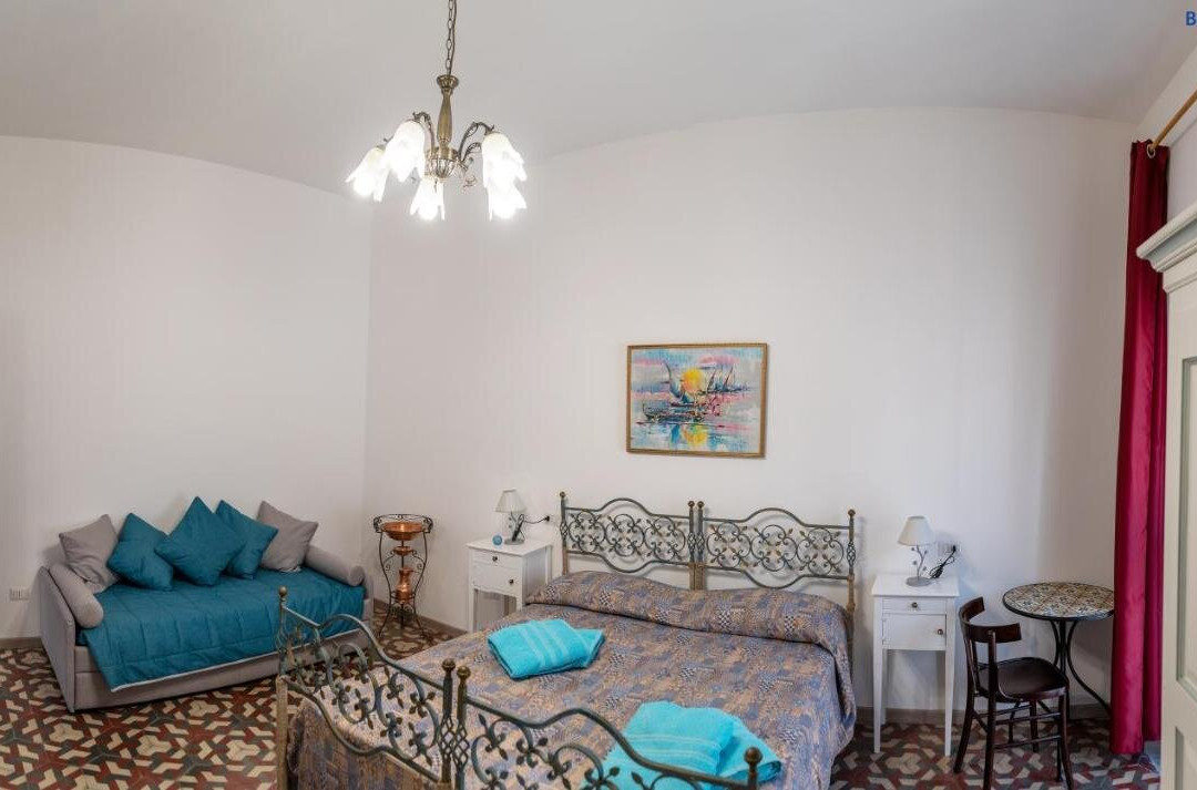 Casa Degli Artisti Diamante