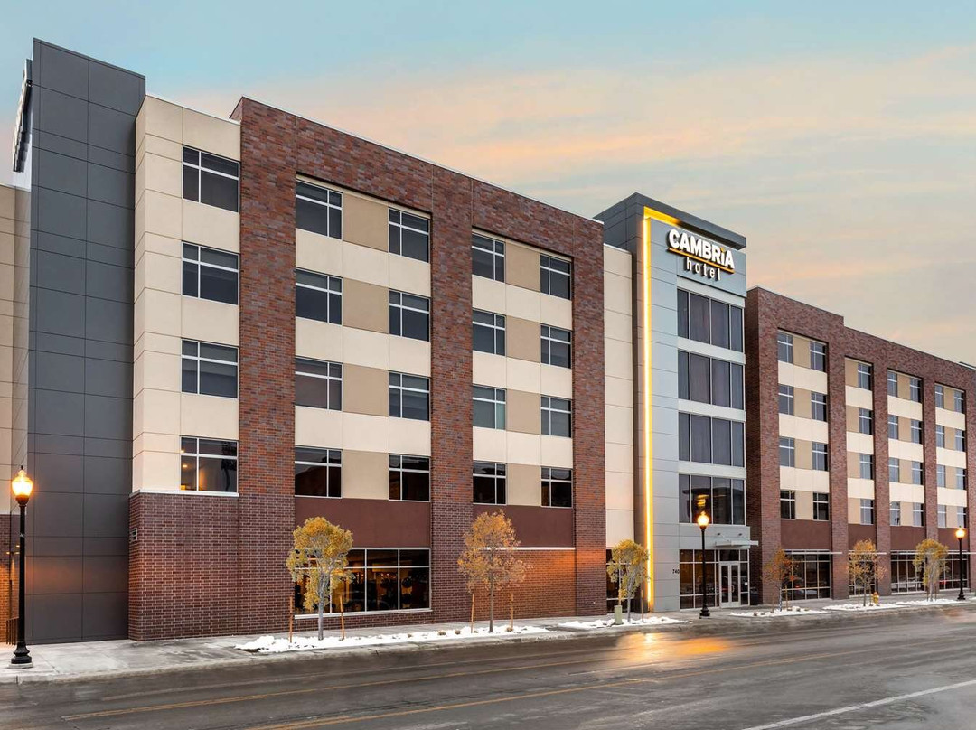 Cambria Hotel Omaha Downtown