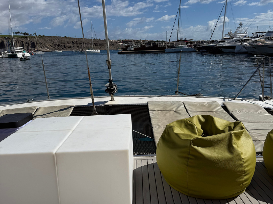 Blue Spirit Catamaran-马斯帕洛马斯必去景点