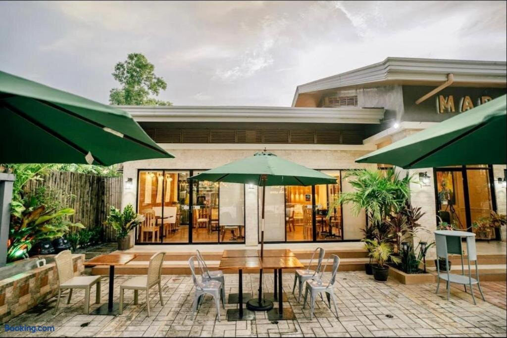 Marieli Suites