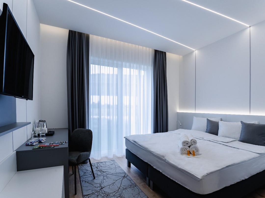 Noa Hotel