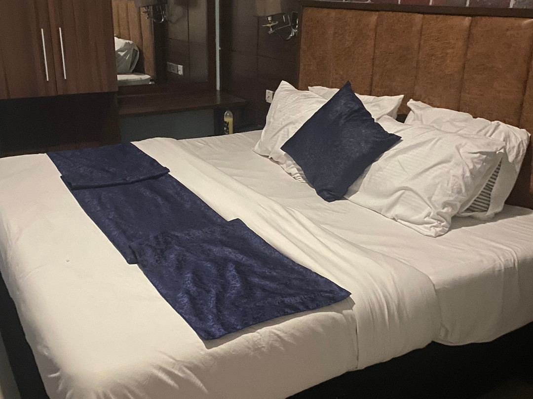 Shamrock Manor the Residence