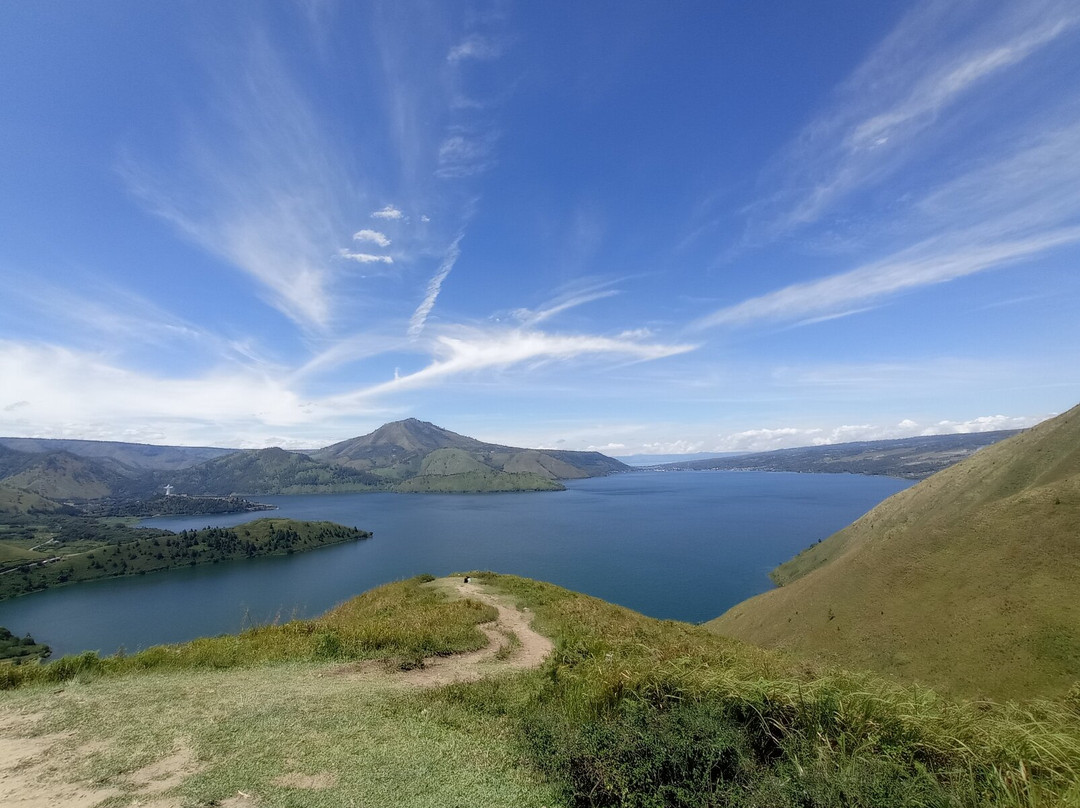 Holbung Hill-沙摩西岛必去景点