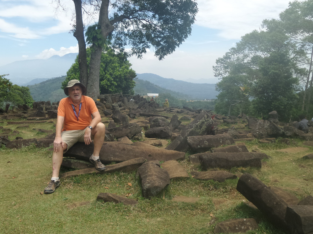 Gunung Padang Megalithic Site-Cianjur必去景点