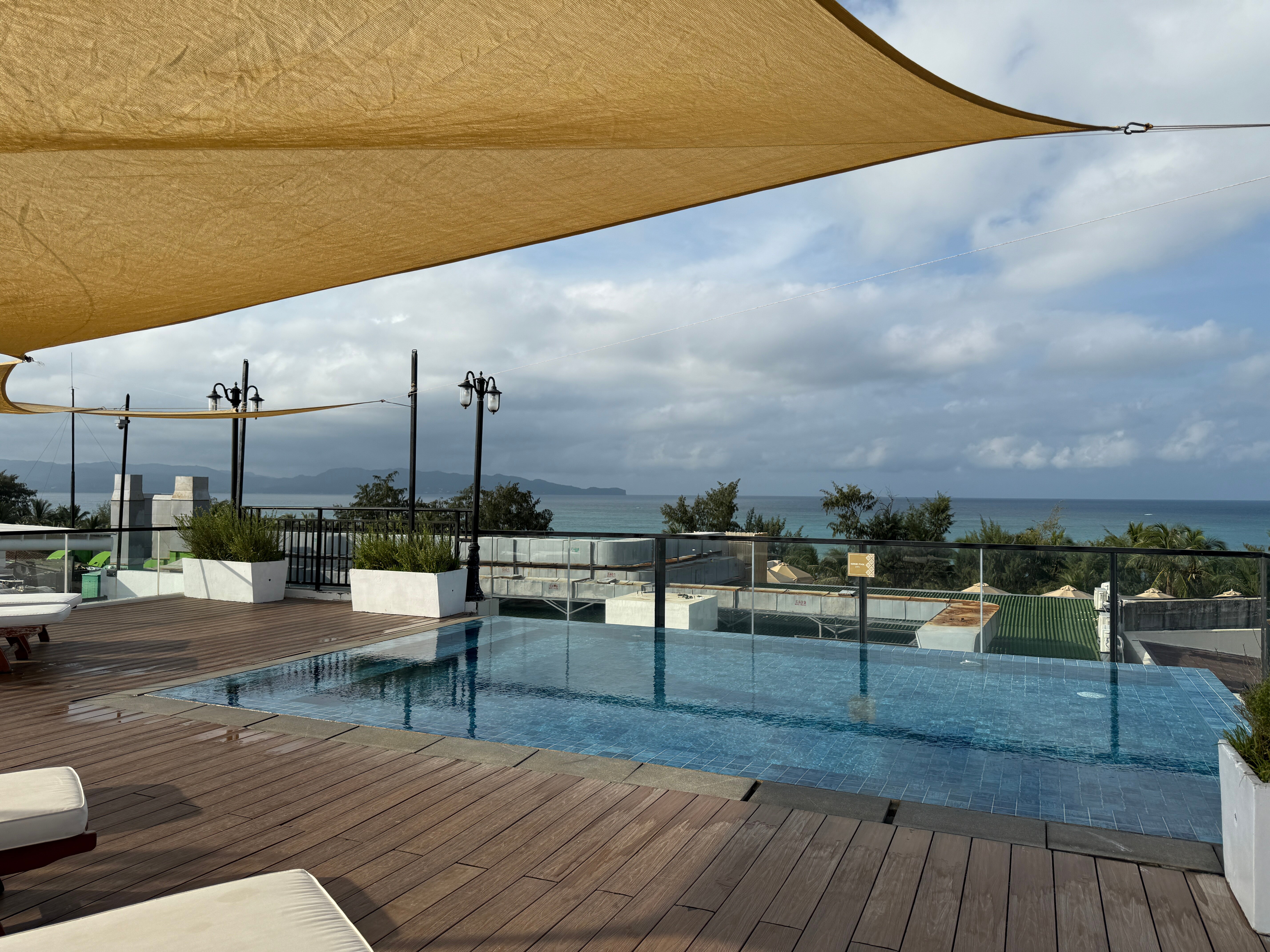 Feliz Hotel Boracay-泳池