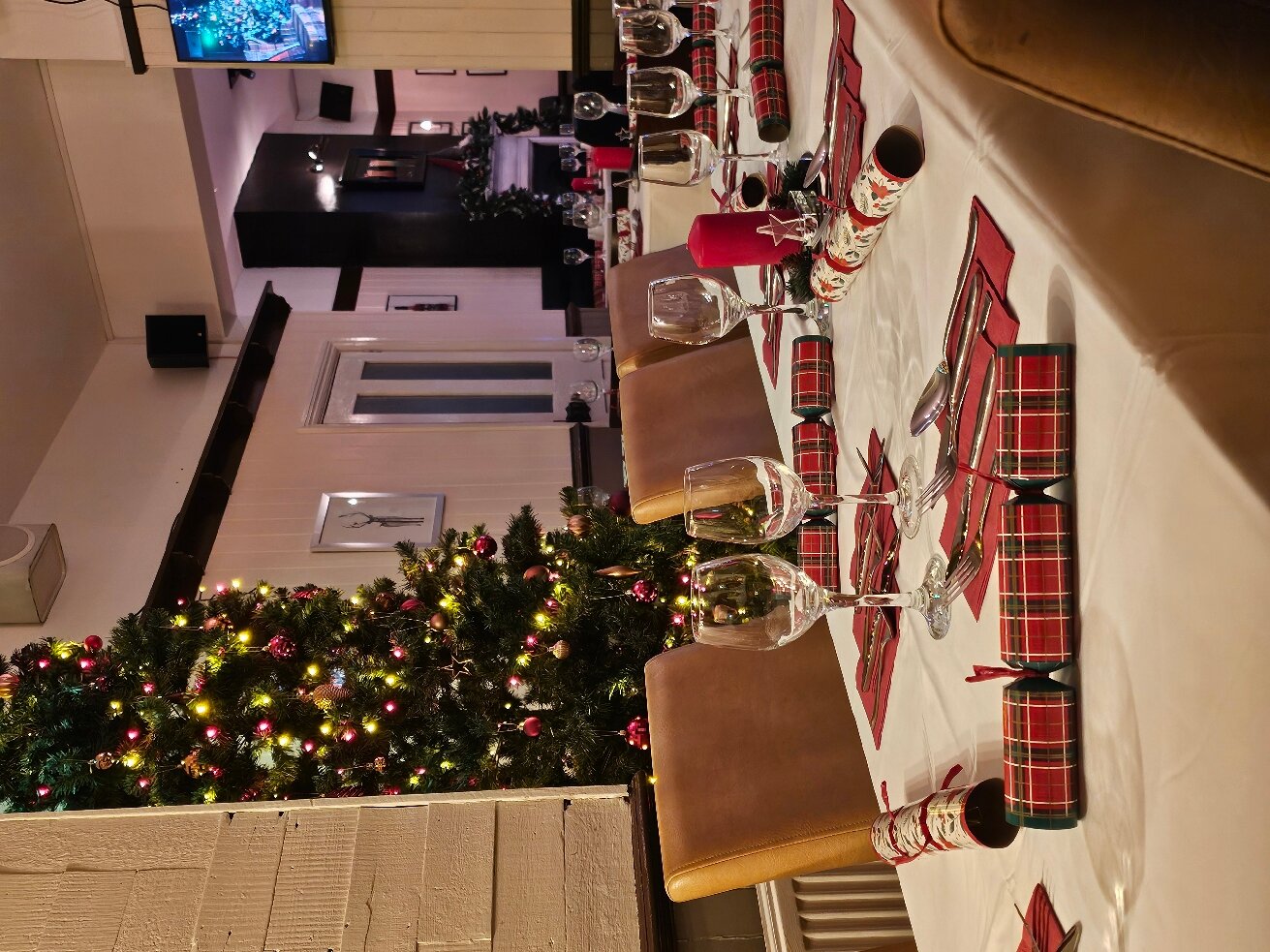 The Market Hotel-官方
