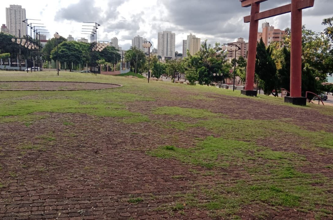 Praça Tomi Nakagawa-Londrina必去景点