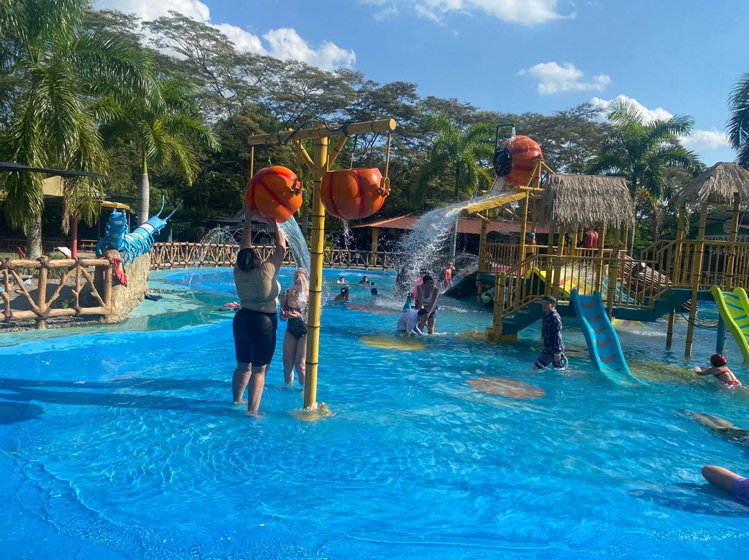 Parque Acuatico Cacayal-Castilla la Nueva必去景点
