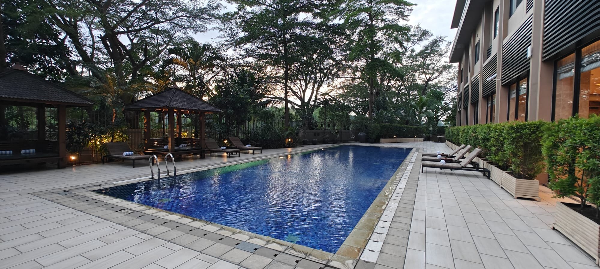 Axia South Cikarang-官方