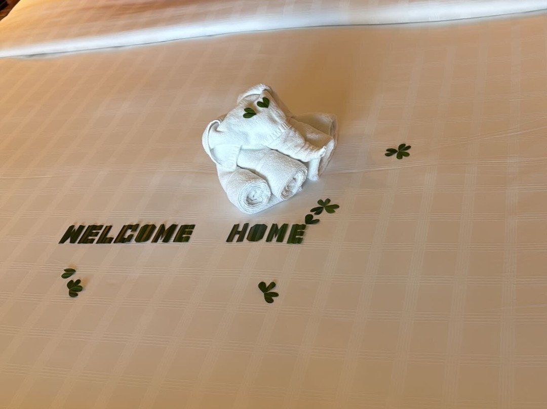 崇华考拉克度假酒店主图