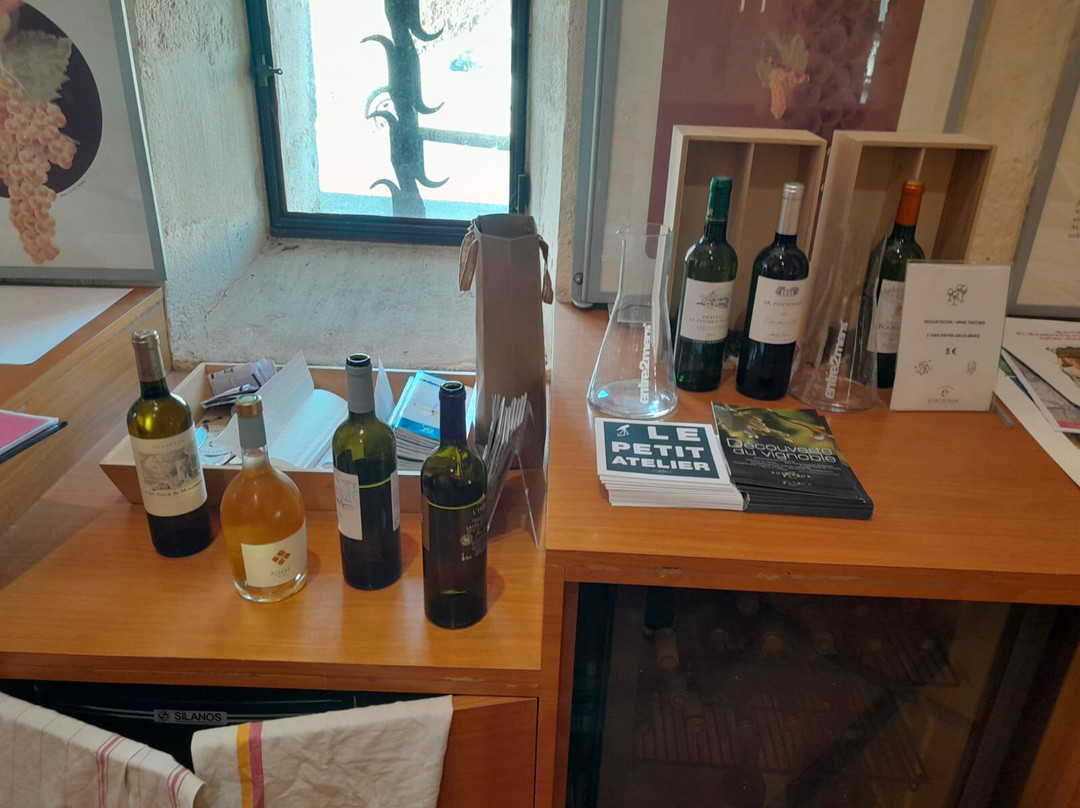 Maison des Vins de l'Entre-deux-Mers景点图片