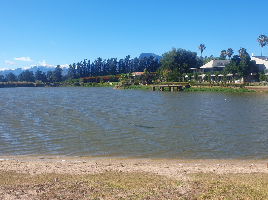 Waterside Le Bonheur Croc Farm主图