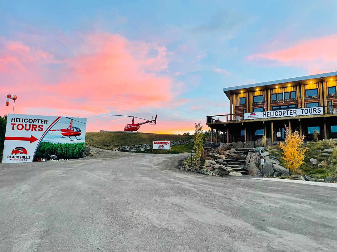 Black Hills Helicopters-基斯通必去景点