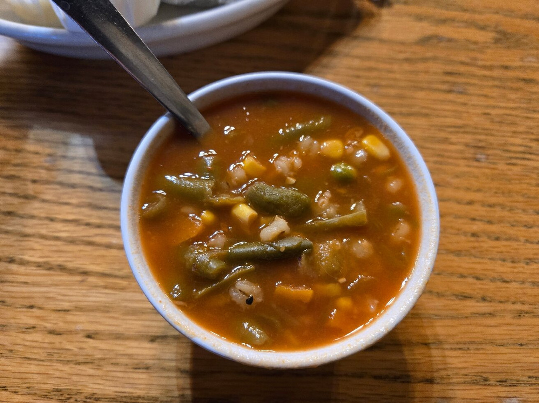 Bennett Spring Park Store & More-莱巴嫩必去景点