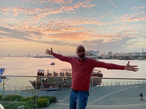 Crowne Plaza 迪拜节日之城皇冠假日酒店主图