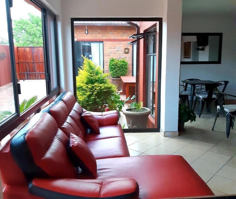 Rundu酒店住宿-Niilo's Guesthouse