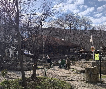 Kandelous Village Museum