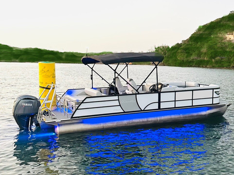 Austin Boat Adventures - Boat Rentals on Lake Austin
