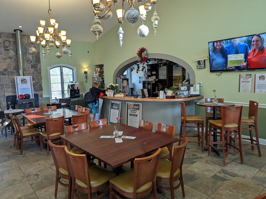 Paradise Hills Vineyard-沃灵福德必去景点