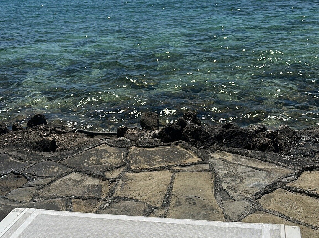 Isola Beach Club Resort