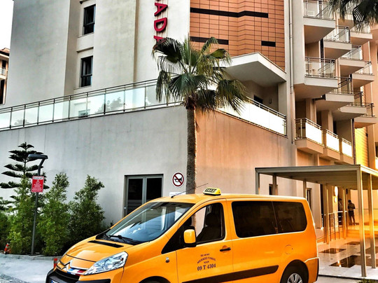 Berkay Taxis-库萨达斯必去景点