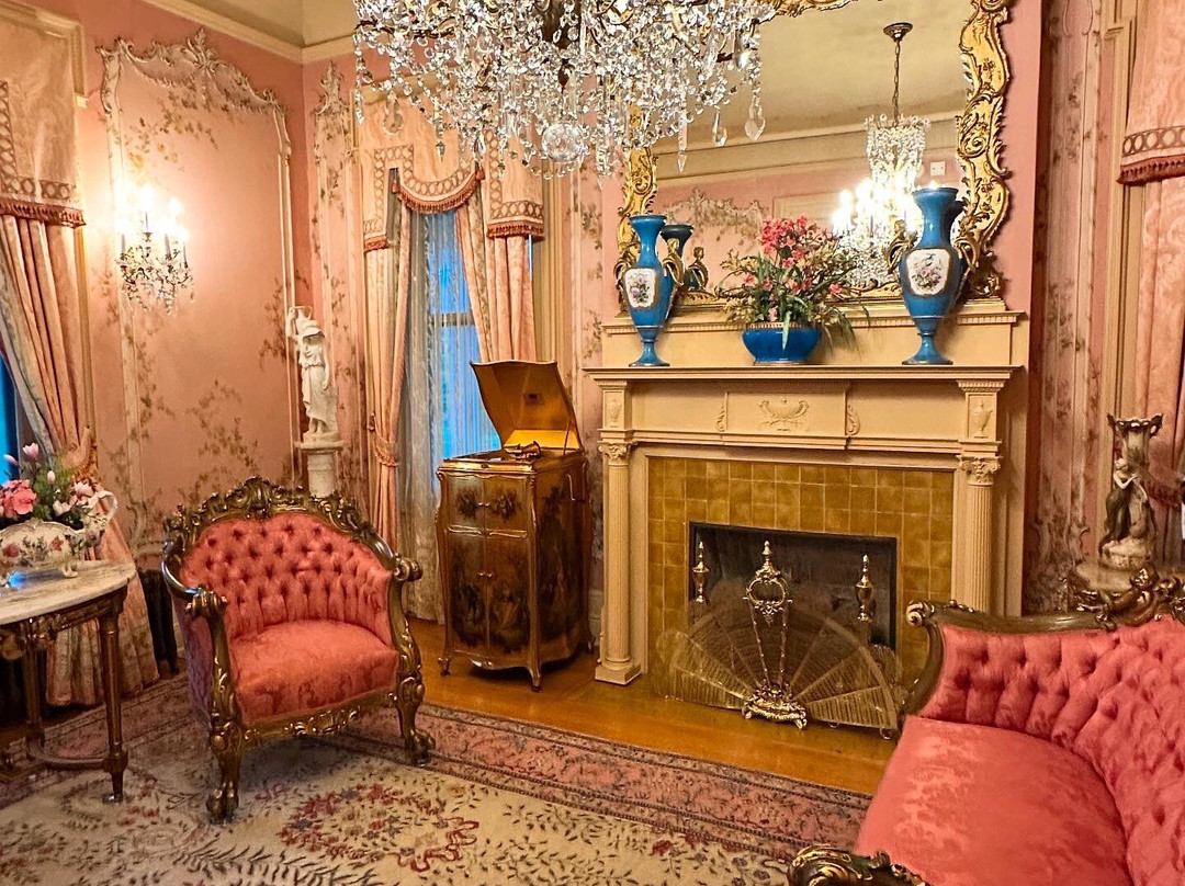 McFaddin-Ward House Museum景点图片