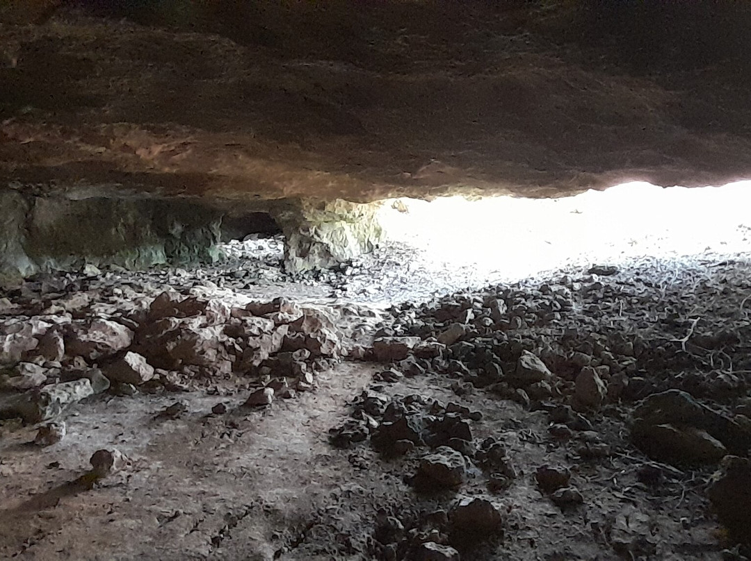 Gruta do Figueiral-波尔图镇必去景点