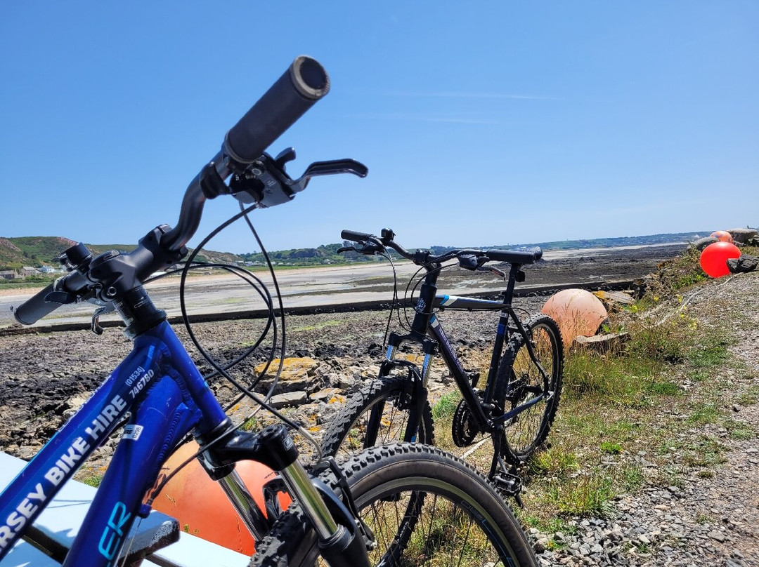 Jersey Bike Hire-St. Aubin必去景点