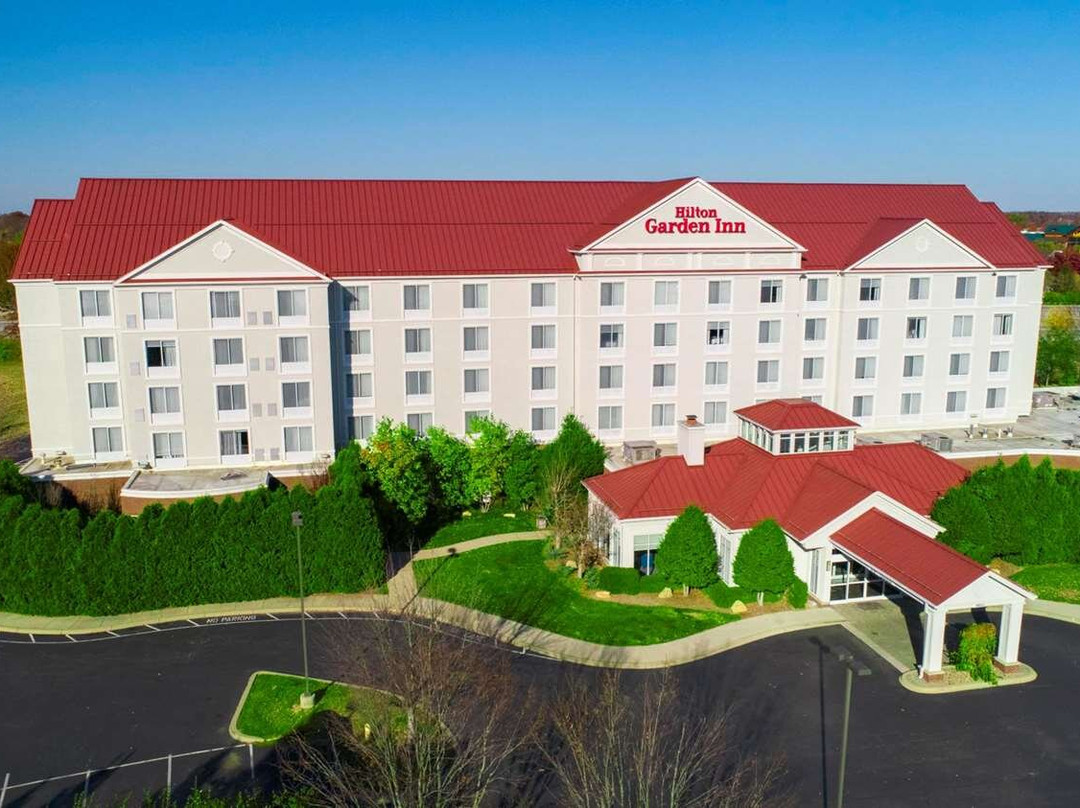 东北路易斯维尔希尔顿花园酒店