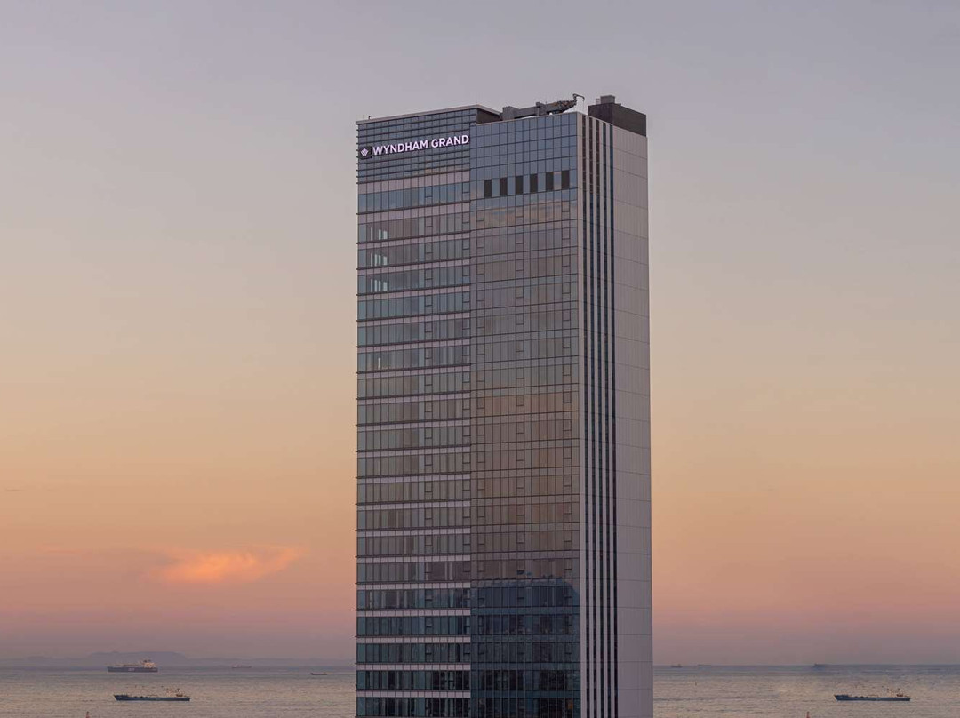 Wyndham Grand Busan