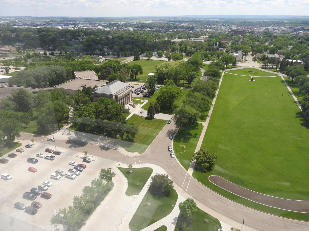 North Dakota State Capitol-俾斯麦必去景点