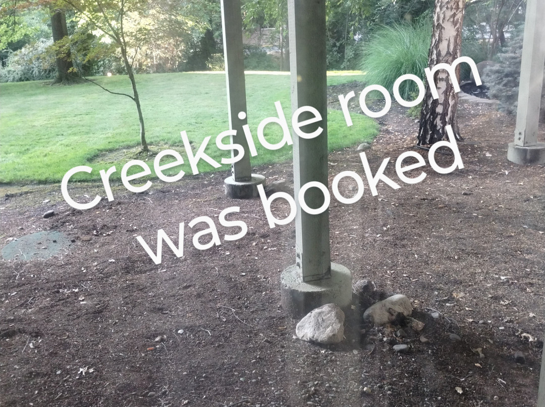 Plaza Inn And Suites At Ashland Creek主图