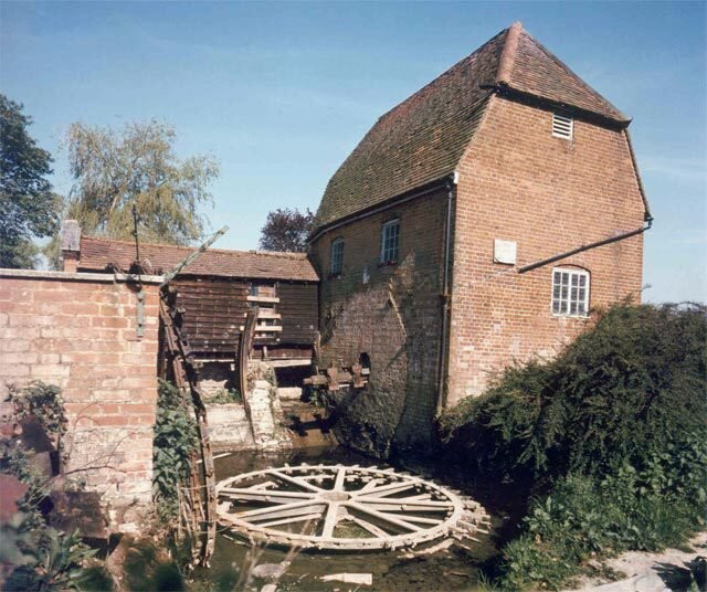 Cobham Mill-科巴姆必去景点